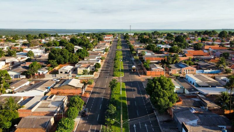 Ilustração da notícia Sem licitação, prefeitura de Sonora contrata mais de R$ 100 mil para recuperação de ruas