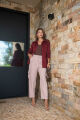 Imagem adicional 2 do item Camisa Vinho Cotelê - Olívia