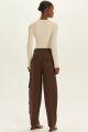 Imagem adicional 2 do item Calça Ruth Marrom Coffee Le Blog