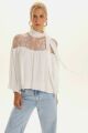 Imagem adicional 3 do item Blusa Helo Off White Le Blog