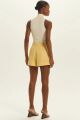 Imagem adicional 4 do item Shorts Nelly Amarelo Grace Le Blog