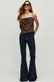 Imagem adicional 1 do item Regata Mica Urban Wild Le Blog