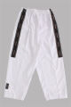 Imagem adicional 1 do item Dobok Canelado Branco com Gola Preta – M2