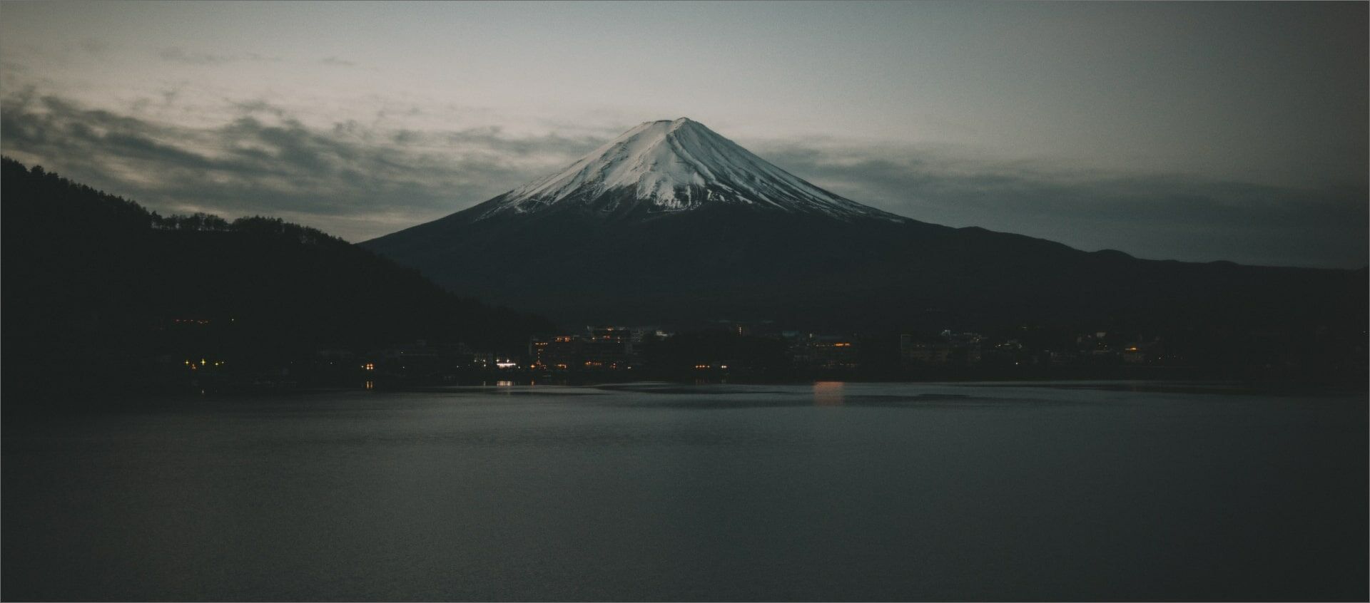 Fundo com Monte Fuji