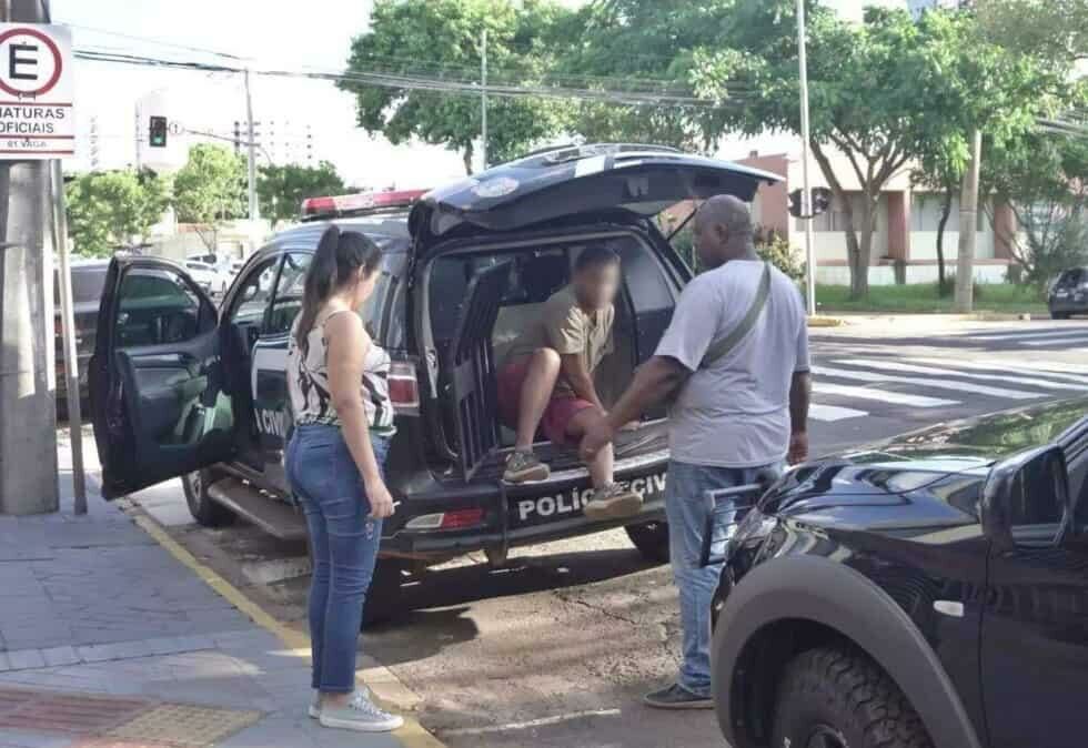Imagem de compartilhamento para o artigo Pai confessa agredir filho de 4 anos por briga por celular em MS da MS Todo dia