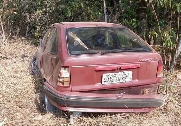 Imagem de compartilhamento para o artigo Motorista capota carro e acaba preso por furto de veículo em São Gabriel do Oeste da MS Todo dia