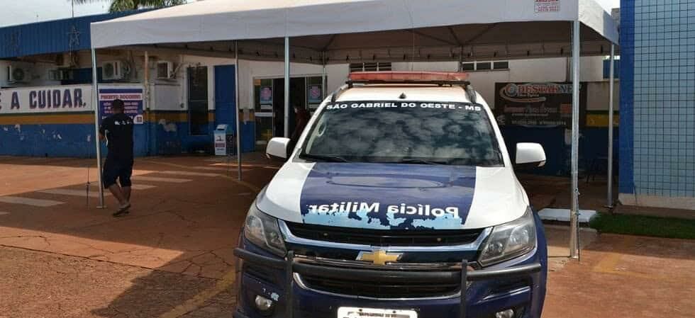 Imagem de compartilhamento para o artigo Motorista interfere em ocorrência, ameaça e desacata policiais e acaba preso em São Gabriel do Oeste da MS Todo dia