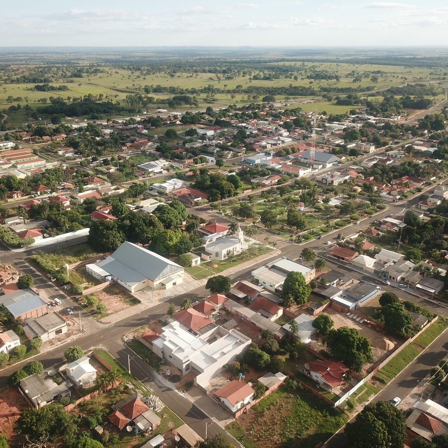 Imagem de compartilhamento para o artigo Prefeitura de Alcinópolis anuncia reforma da UBSF Cohab e entrega de residência através do Programa Habitacional Ampliando Sonhos da MS Todo dia