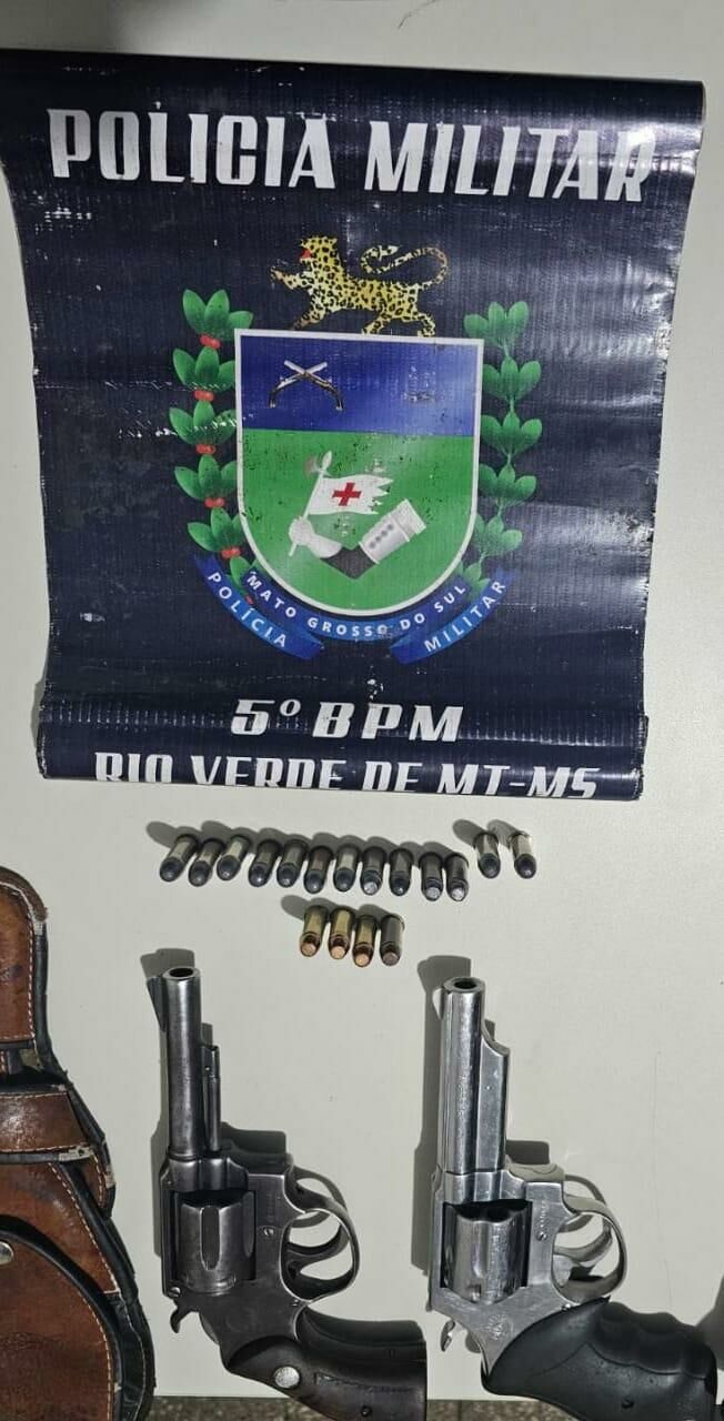 Imagem de compartilhamento para o artigo Polícia Militar de Rio Verde prende homem de 59 anos que portava dois revólveres calibre 38 da MS Todo dia
