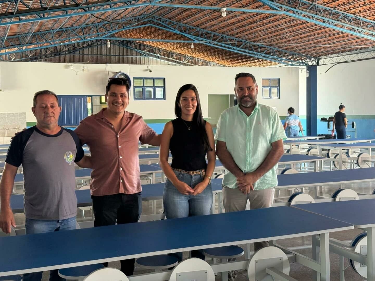 Imagem de compartilhamento para o artigo Prefeito Weliton Guimarães, de Alcinópolis inaugura novo refeitório na EMAC da MS Todo dia