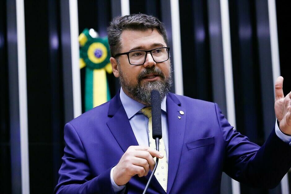 Imagem de compartilhamento para o artigo Deputado Marcos Pollon é acusado de usar recursos do Pró-armas para beneficiar a própria família da MS Todo dia