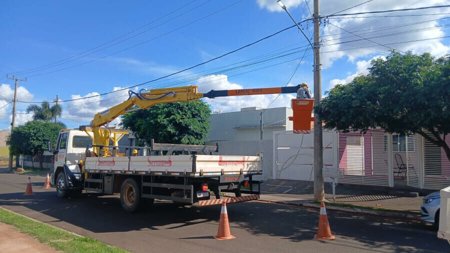 Imagem de compartilhamento para o artigo Paraíso das Águas inicia manutenção da iluminação pública após concluir licitação da MS Todo dia