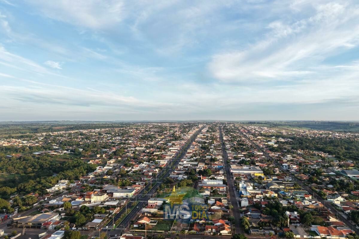 Imagem de compartilhamento para o artigo Semana começa com sol entre nuvens em Costa Rica e Chapadão do Sul da MS Todo dia