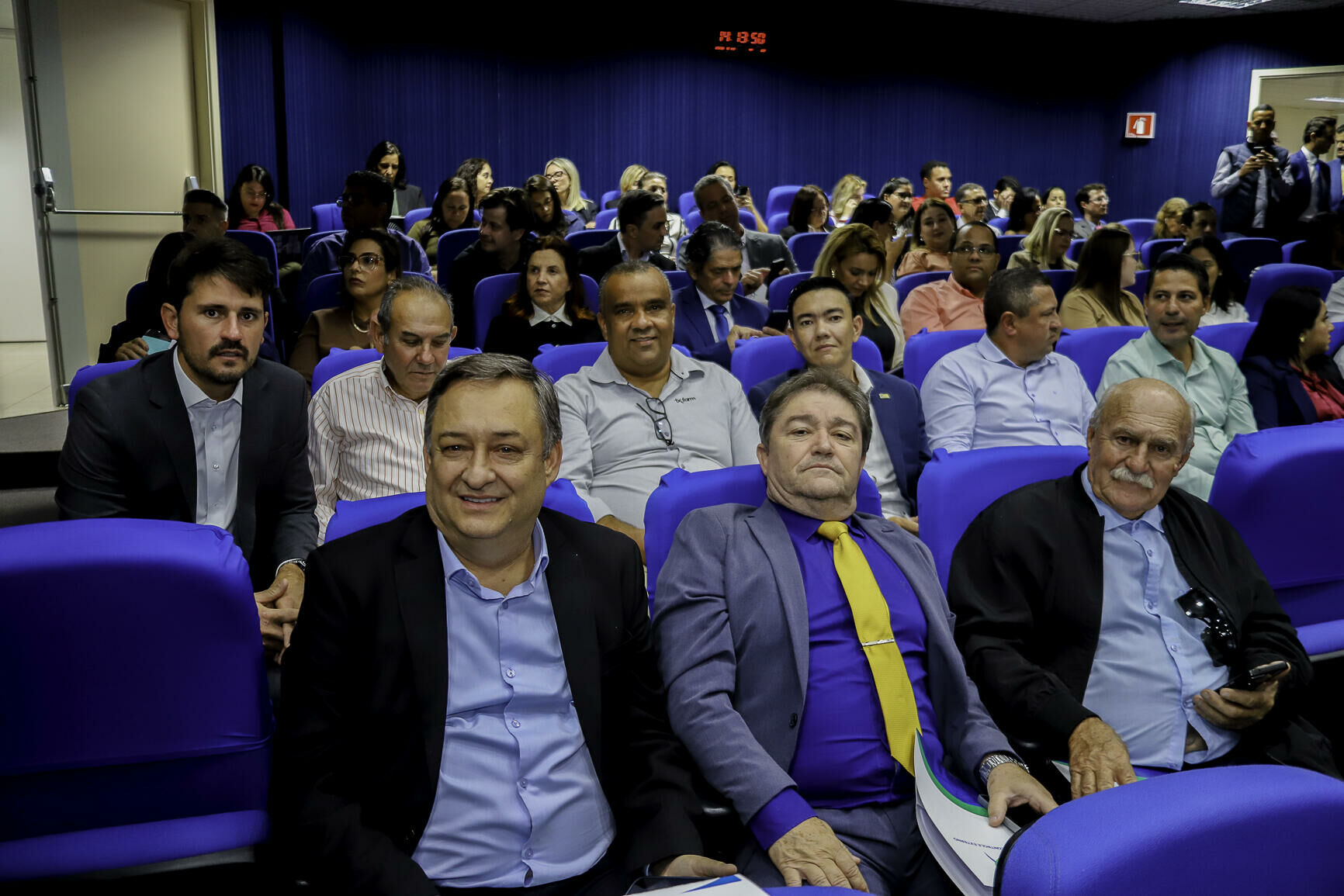 Imagem de compartilhamento para o artigo Prefeito Juvenal Consolaro participa de reunião no TCE para levar inovação à saúde pública de Figueirão da MS Todo dia