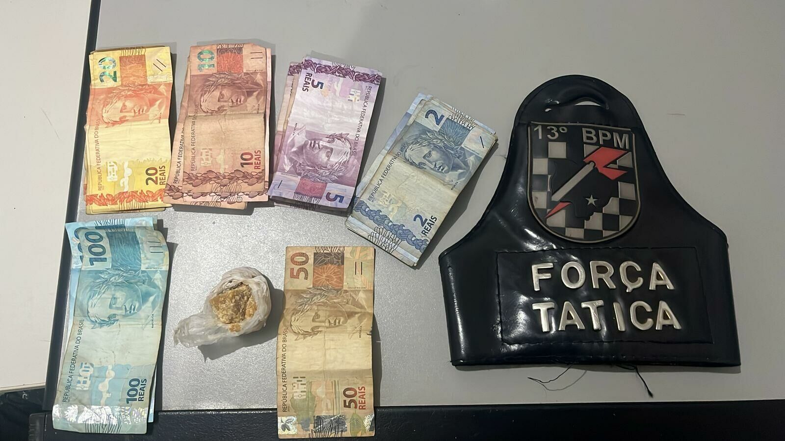 Imagem de compartilhamento para o artigo Homem monitorado por tornozeleira é preso por tráfico em Paranaíba com porção de crack e dinheiro da MS Todo dia