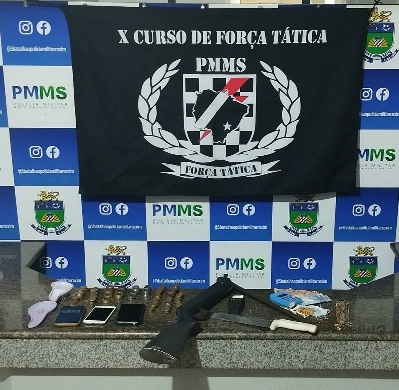 Imagem de compartilhamento para o artigo  Durante operação, jovem é preso por tráfico de drogas, posse de arma e resistência em Coxim da MS Todo dia