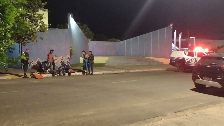 Imagem de compartilhamento para o artigo Briga em praça central de Camapuã acaba em esfaqueamento e dois homens gravemente feridos da MS Todo dia