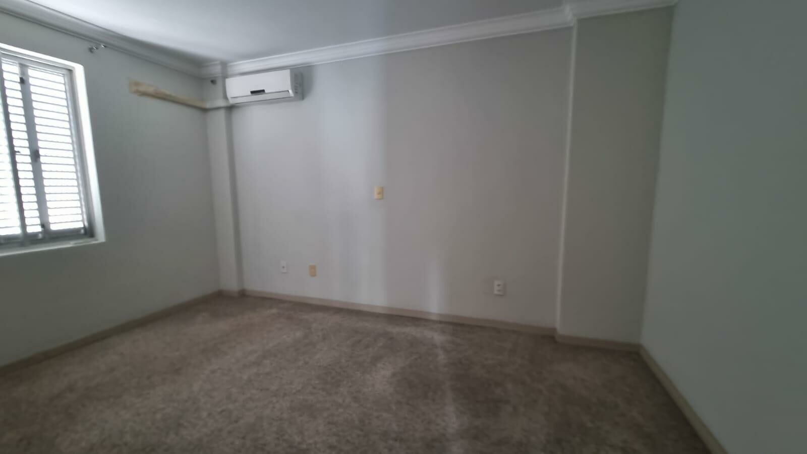 Imagem do Cobertura Duplex com Jacuzzi na varanda no Centro de Jaraguá - 249m2.