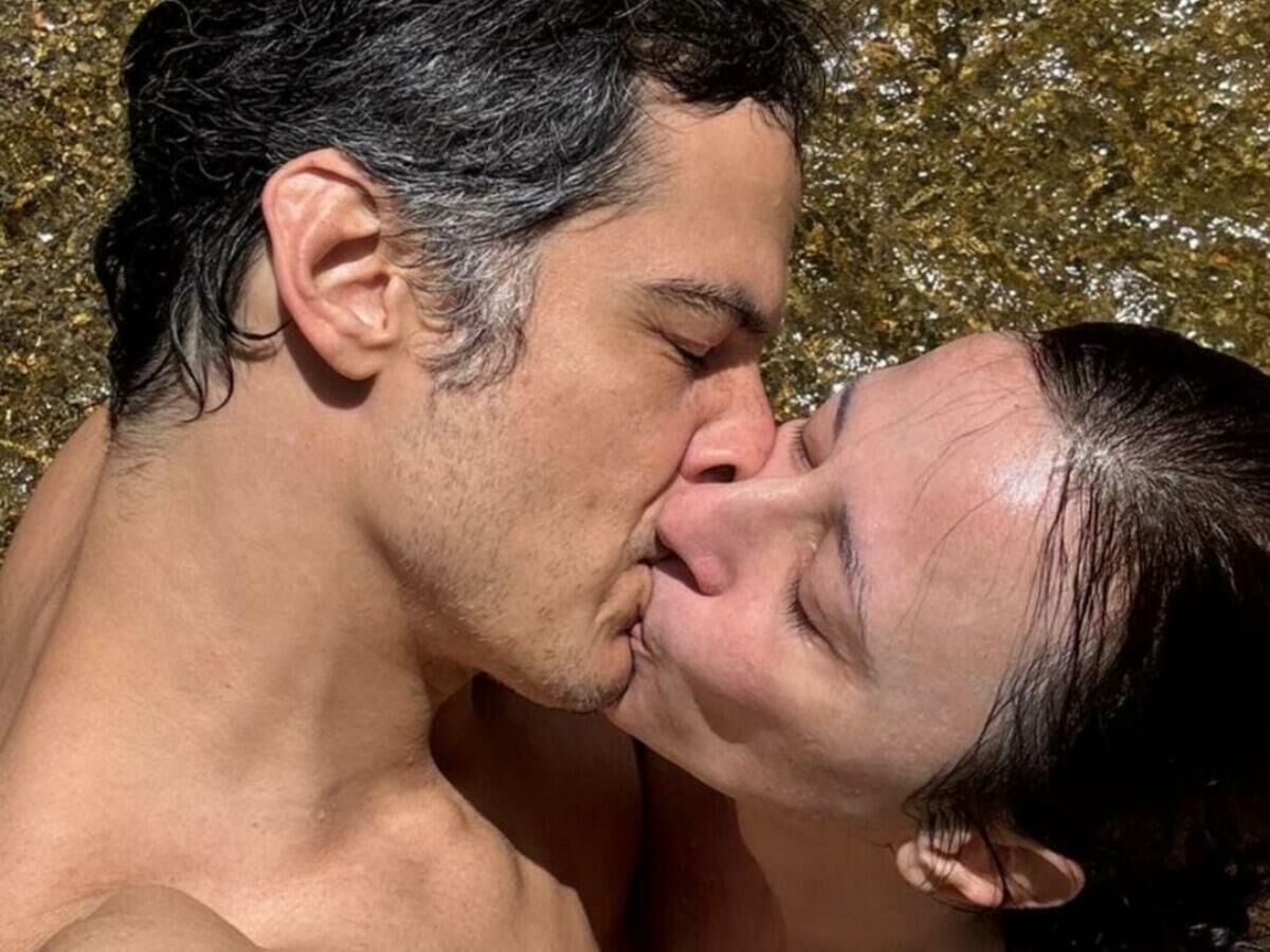 Imagem Mateus_Solano_beijando_esposa