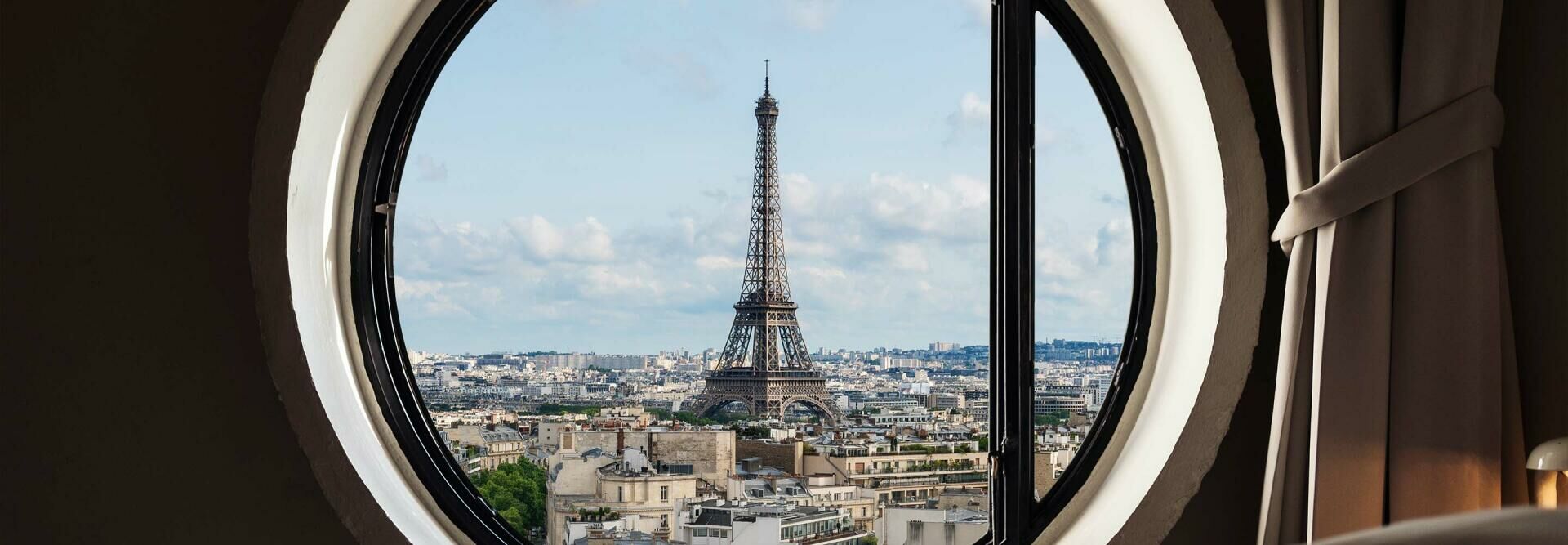 Auxílio em Paris