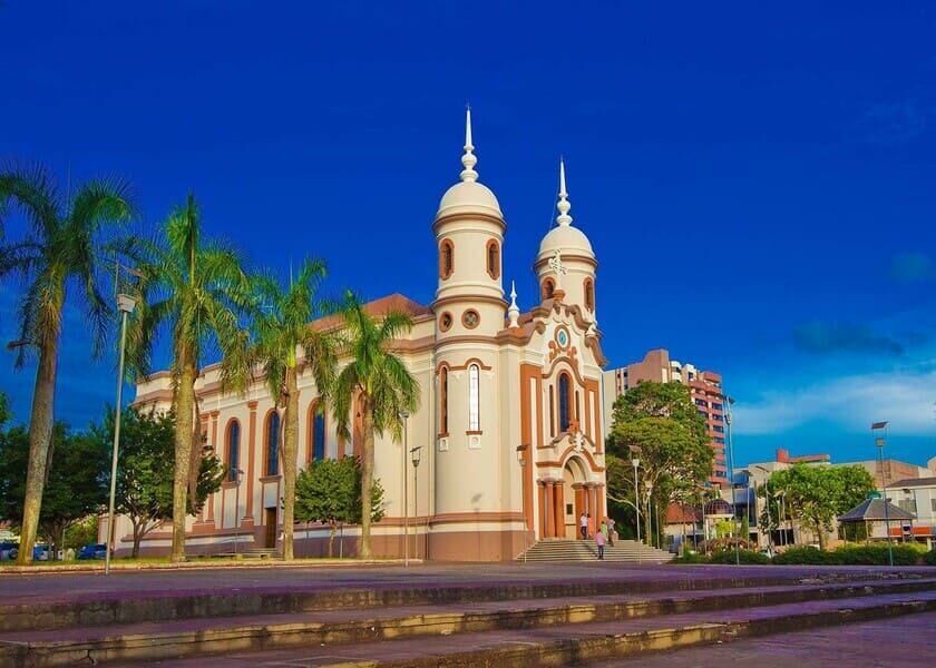 Imagem Cidade - Limpeza e Faxina - Maria Brasileira