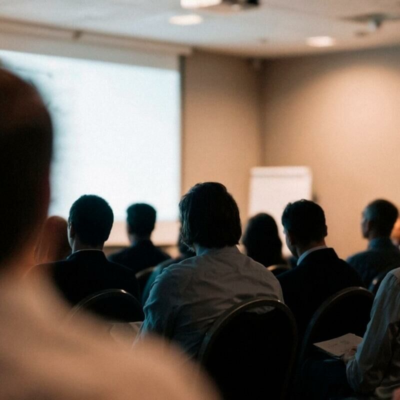 Palestras e conscientização