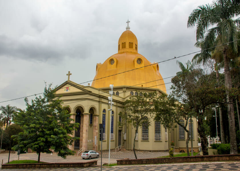 Imagem Cidade - Limpeza e Faxina - Maria Brasileira