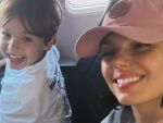 Imagem principal do artigo Após nova viagem, Isis Valverde é questionada sobre o filho e responde na lata: "Ele nunca está sozinho"