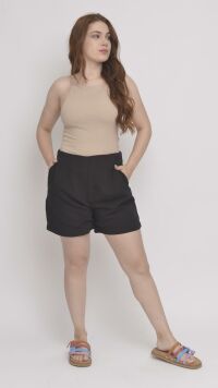 Imagem adicional 0 do item Short Curto Preto de Alfaiataria - Sofisticação e Modernidade com Design Minimalista
