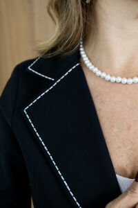 Imagem adicional 4 do item Blazer Grace - Preto - Alfaiataria Sofisticada com Detalhe de Pesponto Contrastante
