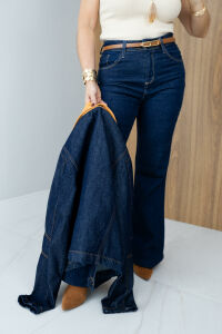 Imagem adicional 0 do item Calça Aurora Flare Comfort Raw Denim – Elegância, Conforto e Poder no Look