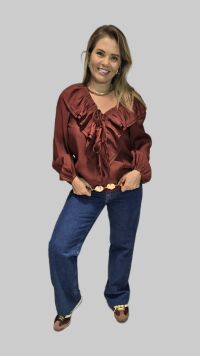 Imagem adicional 1 do item Camisa Lua – Terracota, Manga Longa em Viscose com Babados e Amarração | Estilo Boho Chic