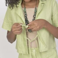 Imagem adicional 4 do item Conjunto de Alfaiataria com Shorts e Camisa Cropped - Estilo e Conforto para Looks Versáteis- Verde