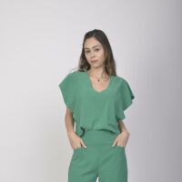Imagem adicional 4 do item Conjunto de Alfaiataria com Calça Reta e Blusa Manga Morcego - Verde