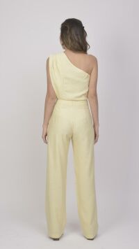 Imagem adicional 2 do item Conjunto de Alfaiataria Calça Reta e Cropped Assimétrico de um ombro só - Amarelo Manteiga