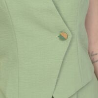Imagem adicional 4 do item Conjunto de Alfaiataria com Saia Longa e Colete com Botões Detalhados Paula Positano - Estilo e Sofisticação - Verde