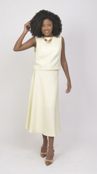 Imagem adicional 0 do item Conjunto de Alfaiataria com Saia Evasê e Cropped Lara Cross Time - Elegância e Estilo - Amarelo Manteiga