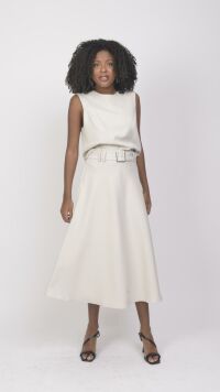 Imagem adicional 0 do item Conjunto de Alfaiataria com Saia Evasê e Cropped Lara Cross Time - Elegância e Estilo - Cinza