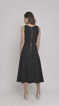 Imagem adicional 1 do item Conjunto Catarina – Saia Longa e Cropped de Alfaiataria com Pesponto | Look Elegante em Preto