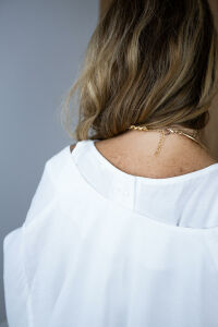 Imagem adicional 4 do item Kimono Isadora em Viscolinho - Branco - Leveza, Estilo e Versatilidade para Todas as Ocasiões