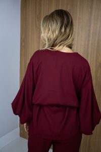 Imagem adicional 5 do item Kimono Isadora em Viscolinho - Vinho - Leveza, Estilo e Versatilidade para Todas as Ocasiões
