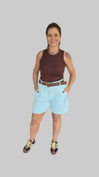 Imagem adicional 4 do item Regata Canelada Marrom com Alças Largas - Conforto e Estilo para Todo o Dia