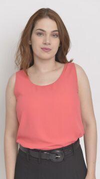 Imagem adicional 4 do item Regata Feminina Coral em Crepe com Decote U - Versátil e Elegante
