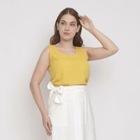 Imagem adicional 0 do item Regata Feminina Amarelo Mostarda em Crepe com Decote U - Versátil e Elegante