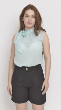 Imagem adicional 0 do item Regata Verde Água em Crepe com Gola Refinada e Detalhe de Laço - Elegância e Versatilidade