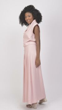 Imagem adicional 0 do item Saia Rosa Longa Alfaiataria em Viscolinho com Laço e Zíper Lateral: Elegância e Sofisticação para Eventos Especiais