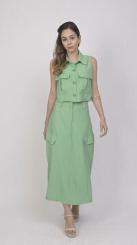 Imagem adicional 3 do item Colete de Alfaiataria Feminino Verde com Bolso Frontal e Detalhes Sofisticados