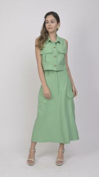 Imagem adicional 1 do item Colete de Alfaiataria Feminino Verde com Bolso Frontal e Detalhes Sofisticados