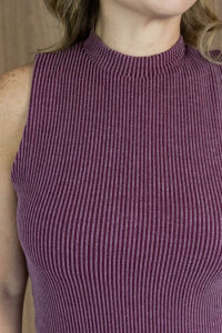 Imagem adicional 4 do item Vestido Natalia Lines - Marsala - Minimalismo Sofisticado com Toque Moderno