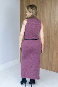 Imagem adicional 6 do item Vestido Natalia Lines - Marsala - Minimalismo Sofisticado com Toque Moderno